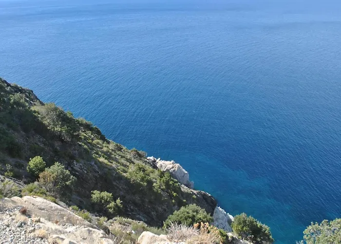 Cozy In Nisportino With Wifi *